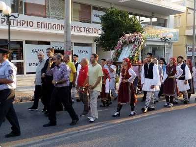 Συμ-περιφερόμενοι Βλάχικα ! 