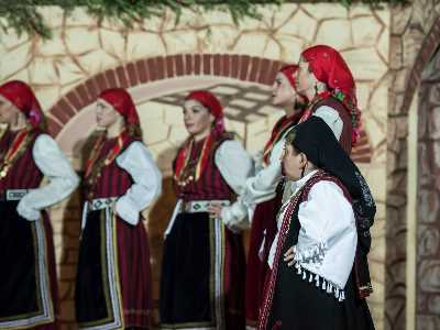 Καθένας ήταν μονάδικός ... 