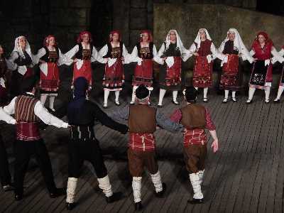 Τί φτιάνεις Στάνω ;