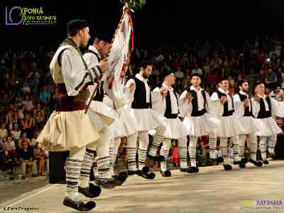 10 χρόνια παραστάσεις
