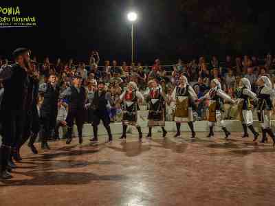 10 χρόνια παραστάσεις