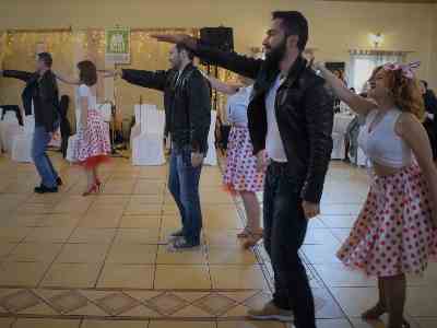 Για κοντοκαρτρέστε !