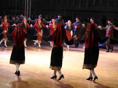 Ημέρα του Χορού (τρια χρόνια μετά)