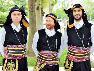 100 χρόνια γενοκτονίας ...