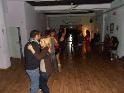 Latin Party Vol.2 kai kales giortes!!!!