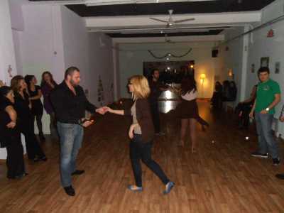 Latin Party Vol.2 kai kales giortes!!!!