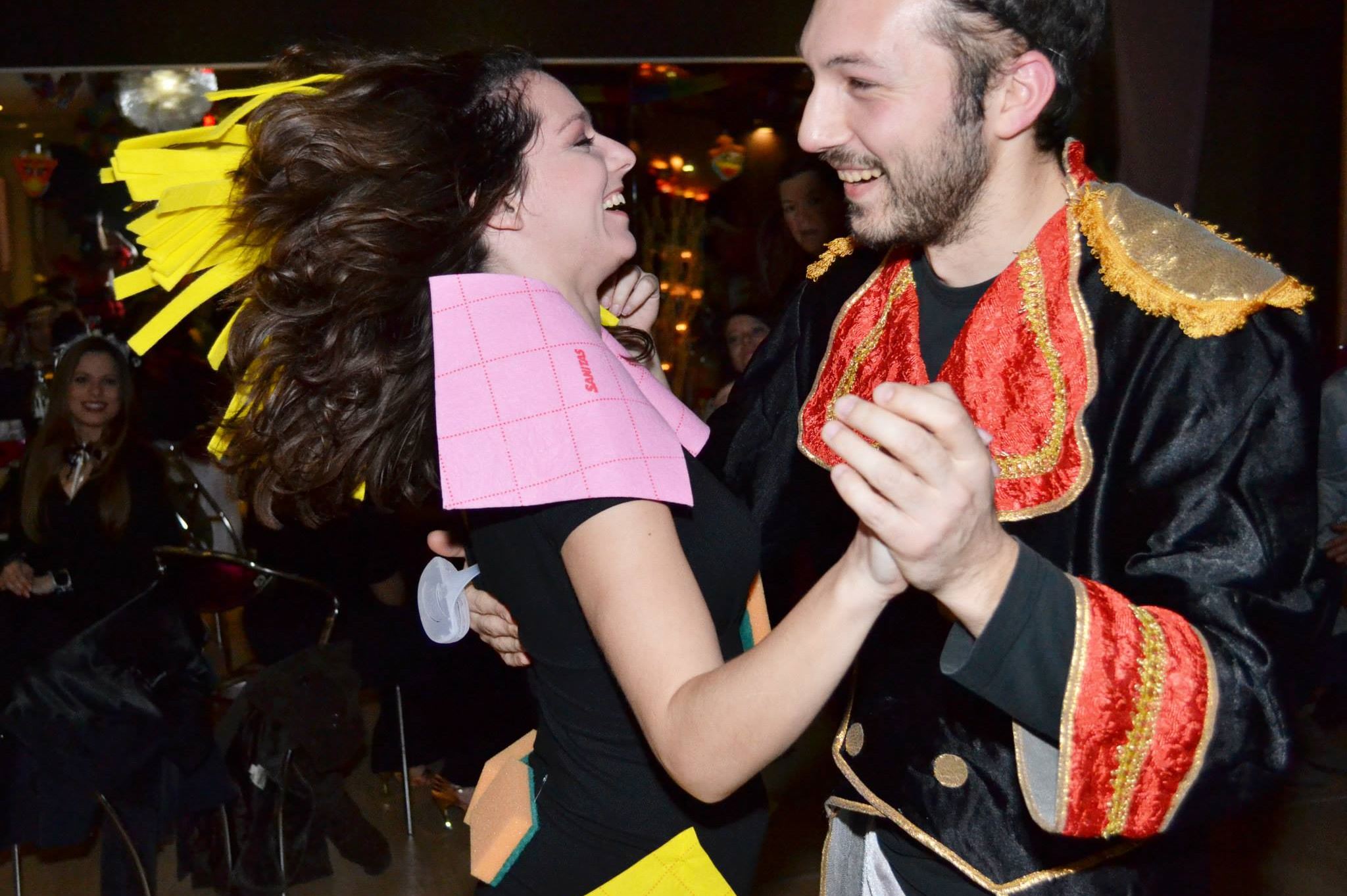 Latin - maske - party  