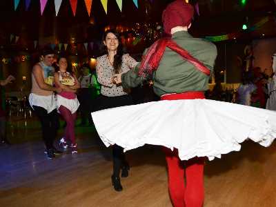 Latin - maske - party  
