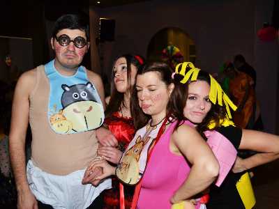 Latin - maske - party  